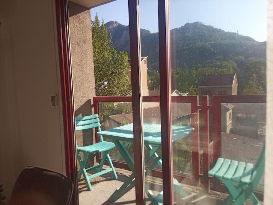 -- Le Refuge, à 50 mètres de la Gare -- Apartamento Grenoble Exterior foto
